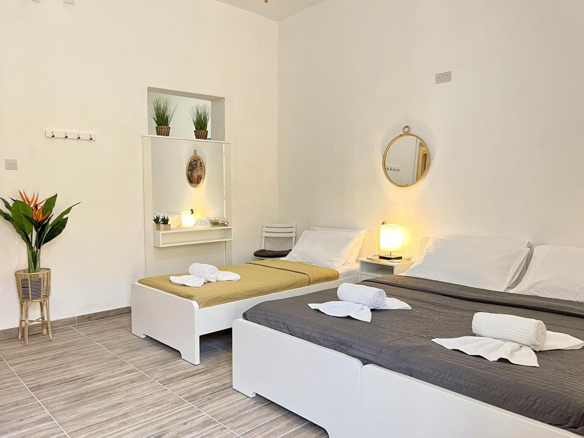 Maria & Matthias - Apartments In Central Of Floriana Экстерьер фото