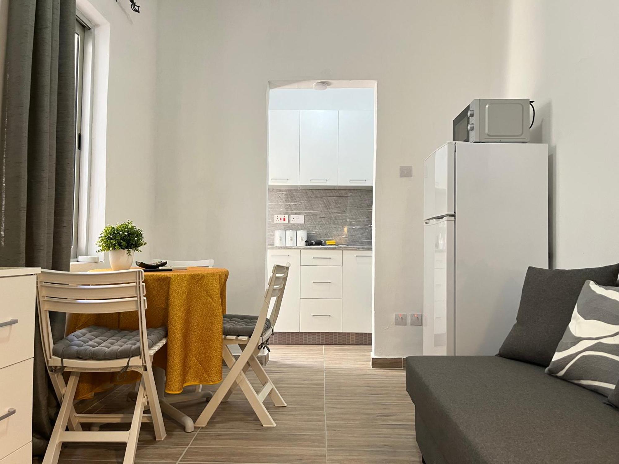 Maria & Matthias - Apartments In Central Of Floriana Экстерьер фото